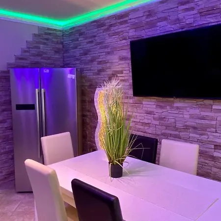 Liliana Apartman