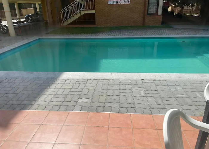 Liliana Apartman *